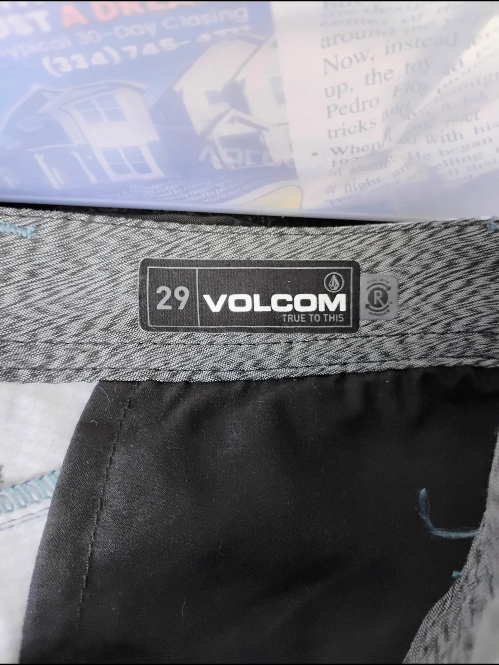 Volcom Men's Light Blue Micro-Check Flat Front Shorts